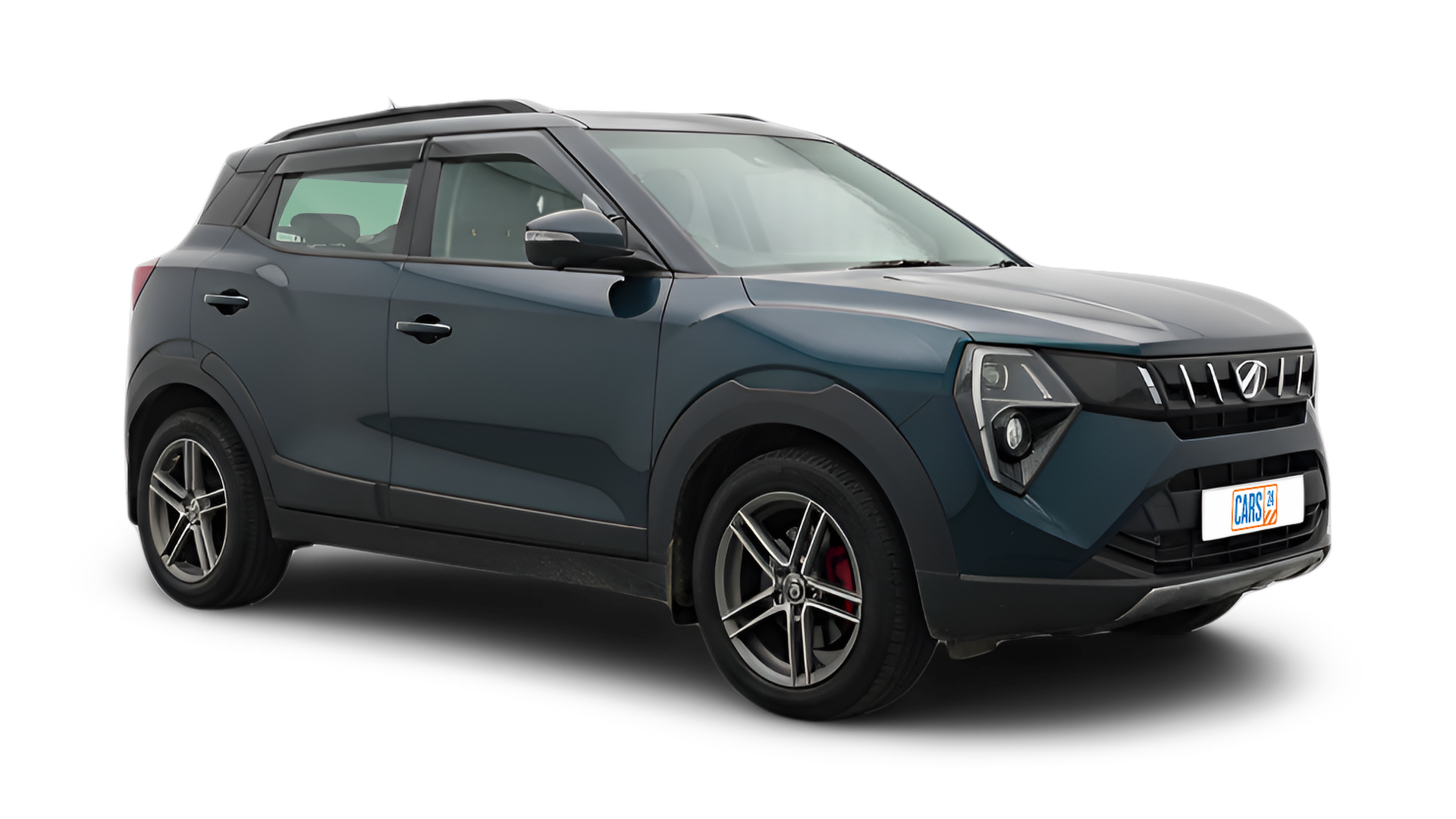 Mahindra XUV 3XO-img